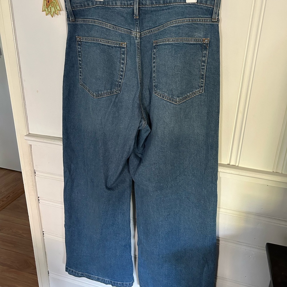 GAP Women's Wide Leg Jeans - Picture 3 of 5